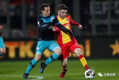 时刻表现 时刻表现