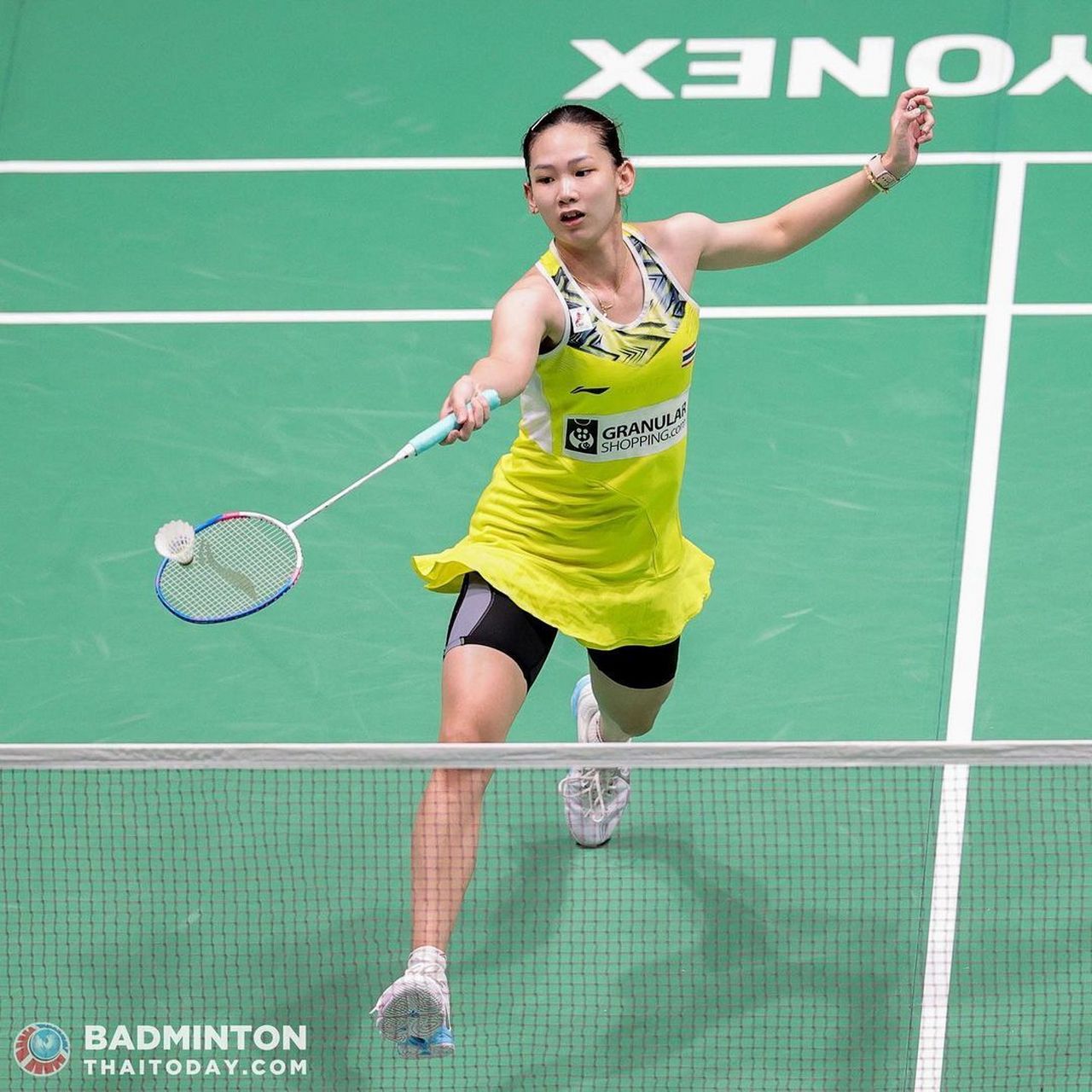 他们通过 他们通过