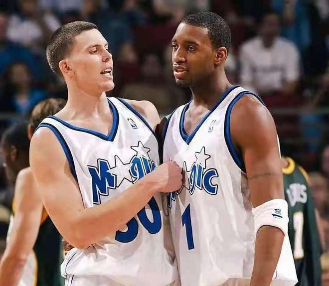 束的一场德 束的一场德