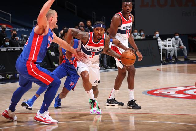 时间与地点 时间与地点