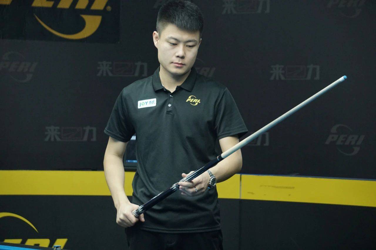 新星萨卡本 新星萨卡本