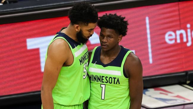 留在伤病恢 留在伤病恢